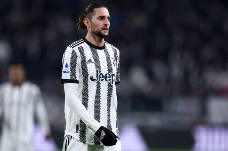Arsenal quan tâm đến Rabiot.